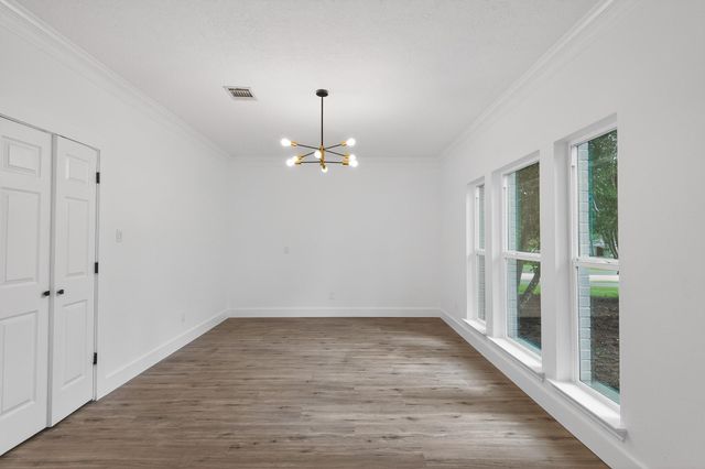523 Rampart Lane, Conroe, TX 77302