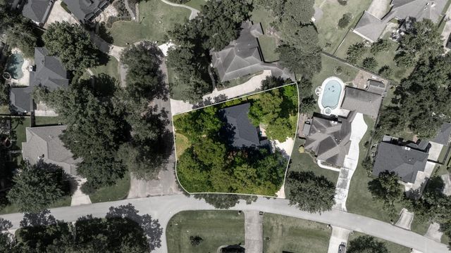 523 Rampart Lane, Conroe, TX 77302
