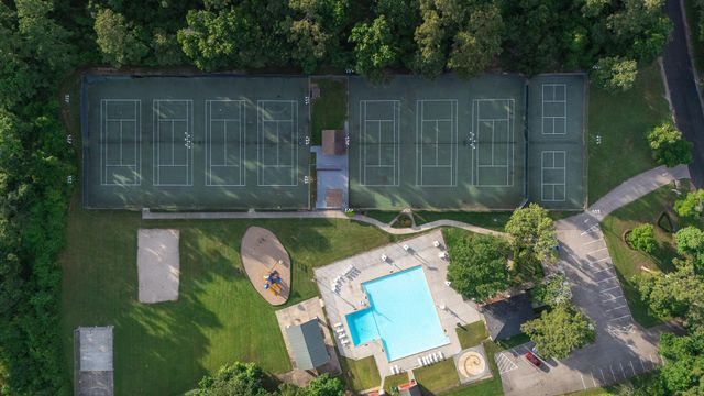 523 Rampart Lane, Conroe, TX 77302