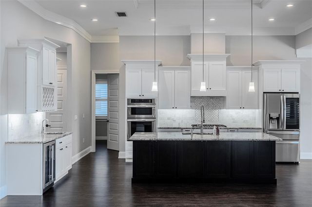6545 EMERALD WOODS LANE, Lakeland, FL 33813