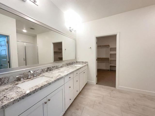 2153 Lake Range Way, Roseville, CA 95747