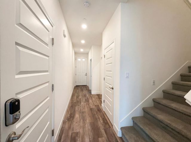 2153 Lake Range Way, Roseville, CA 95747