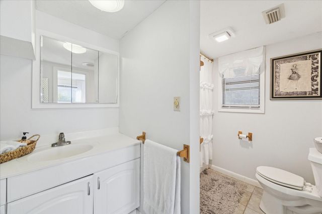 6B Davidson Lane, Huffman, TX 77336