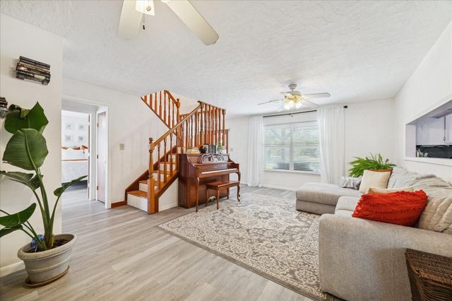 6B Davidson Lane, Huffman, TX 77336