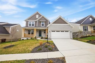 2615 Golden Leaf Drive, Beavercreek, OH 45431