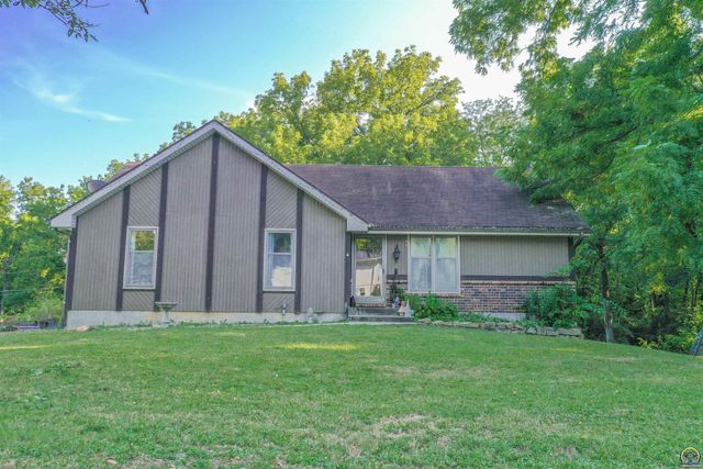 1611 Kiowa ST, Leavenworth, KS 66048