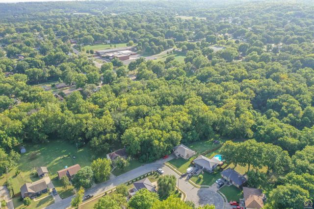 1611 Kiowa ST, Leavenworth, KS 66048