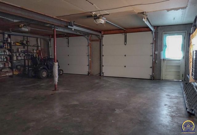 1611 Kiowa ST, Leavenworth, KS 66048