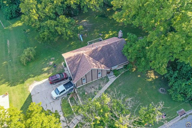 1611 Kiowa ST, Leavenworth, KS 66048