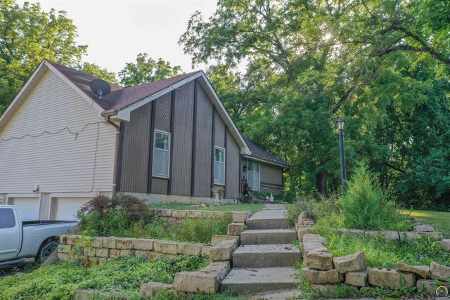 1611 Kiowa ST, Leavenworth, KS 66048