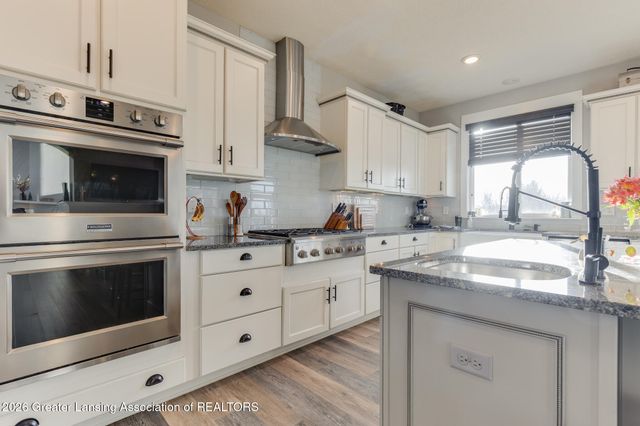 13624 Sienna Pass, Dewitt, MI 48820