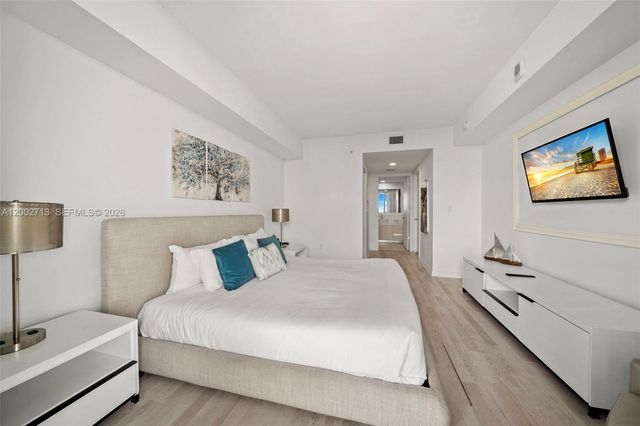 2602 E Hallandale Beach Blvd R1104, Hallandale Beach, FL 33009