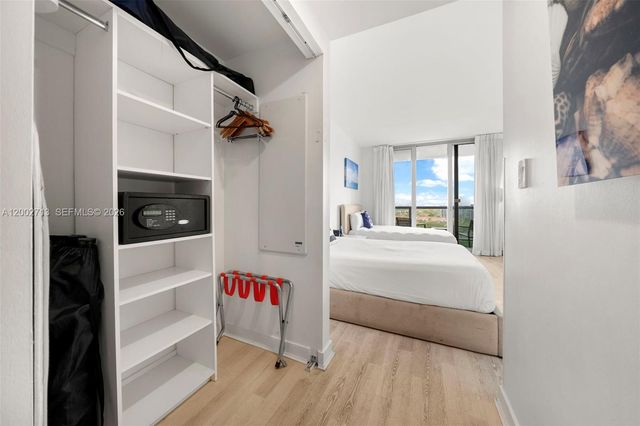 2602 E Hallandale Beach Blvd R1104, Hallandale Beach, FL 33009