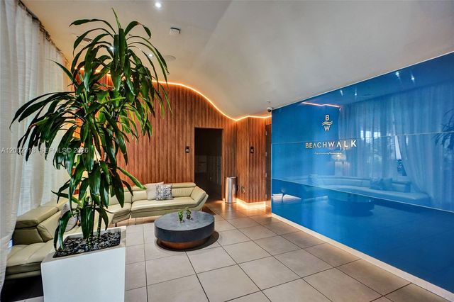 2602 E Hallandale Beach Blvd R1104, Hallandale Beach, FL 33009