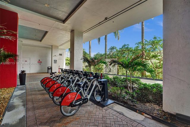 2602 E Hallandale Beach Blvd R1104, Hallandale Beach, FL 33009