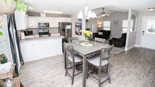 1801 SCARLETT Boulevard, Lynn Haven, FL 32444