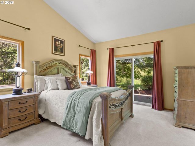 16777 S UNION MILLS Rd, Mulino, OR 97042