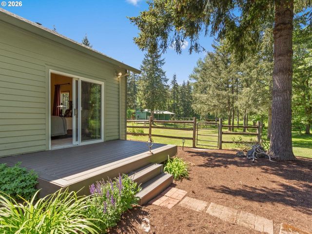 16777 S UNION MILLS Rd, Mulino, OR 97042