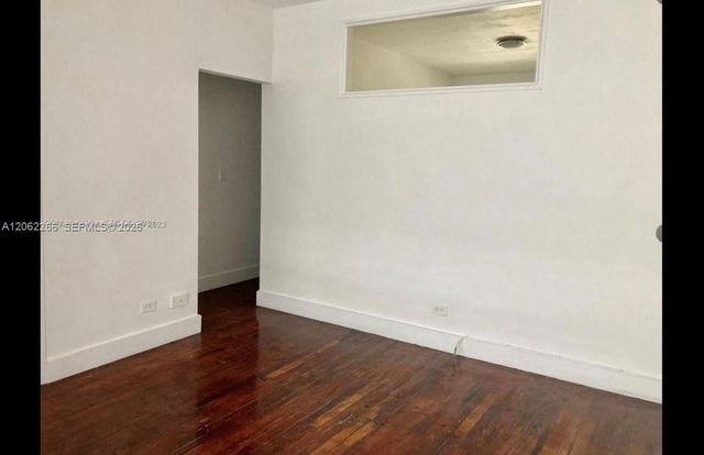 836 10th St 8, Miami Beach, FL 33139
