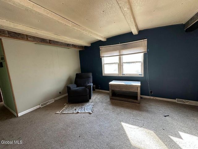 98 Point Breeze Road, Saratoga Springs, NY 12866