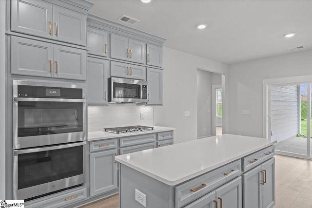 200 Kayfield Farms Drive, Anderson, SC 29621