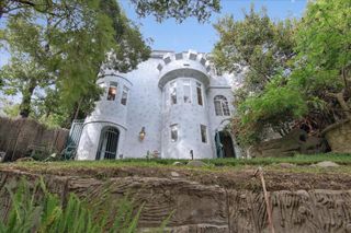 8527 Wonderland Avenue, Los Angeles, CA 90046