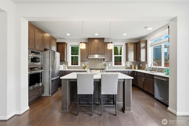 1447 247th Avenue NE, Sammamish, WA 98074