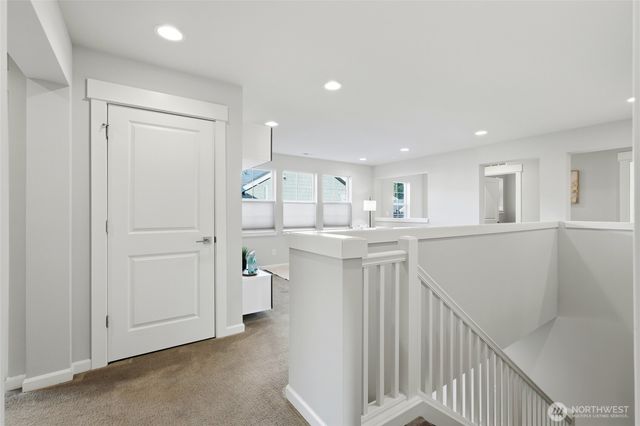 1447 247th Avenue NE, Sammamish, WA 98074