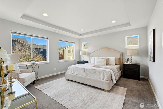 1447 247th Avenue NE, Sammamish, WA 98074