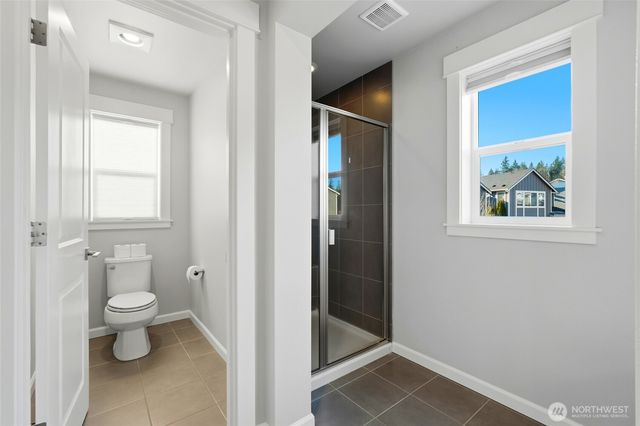 1447 247th Avenue NE, Sammamish, WA 98074