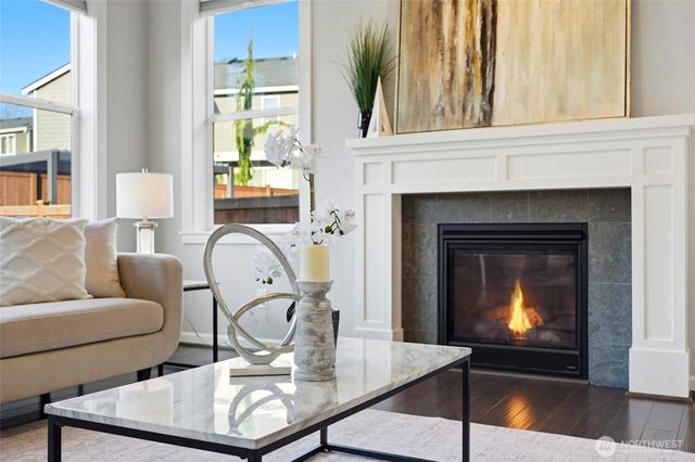 1447 247th Avenue NE, Sammamish, WA 98074