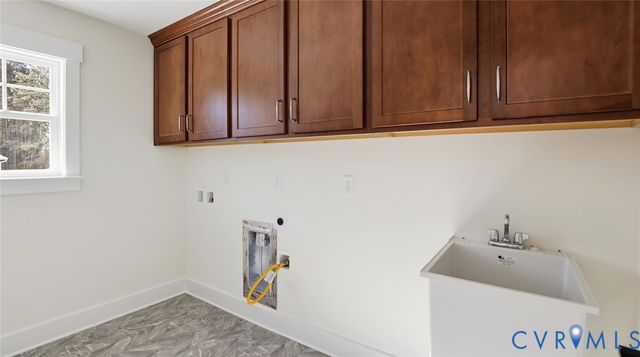 1730 Mountain Rd, Glen Allen, VA 23060