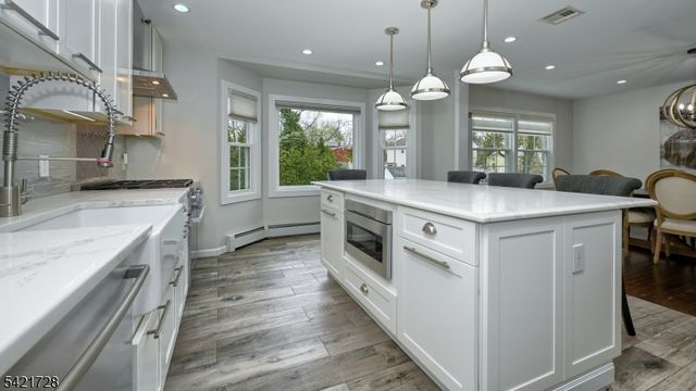 84 Brandon Ave, Wayne Twp., NJ 07470