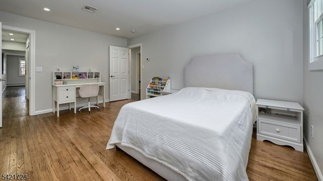 84 Brandon Ave, Wayne Twp., NJ 07470