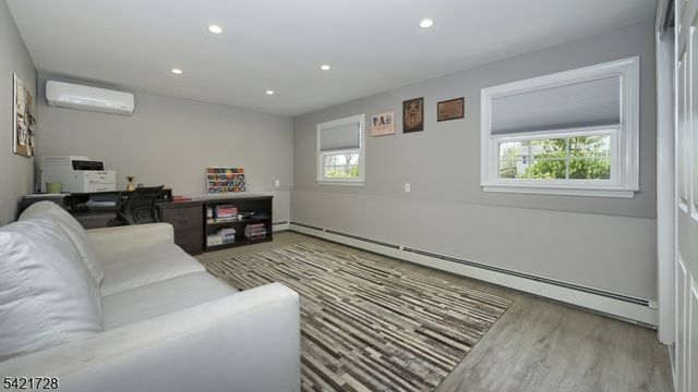 84 Brandon Ave, Wayne Twp., NJ 07470