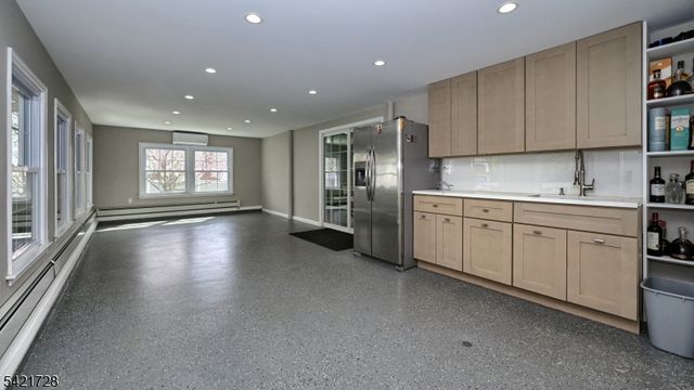 84 Brandon Ave, Wayne Twp., NJ 07470