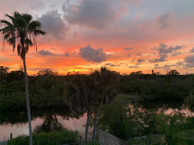 610 ALLIGATOR DRIVE, Venice, FL 34293