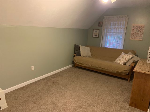 28 Servant Way, Southbridge, MA 01550
