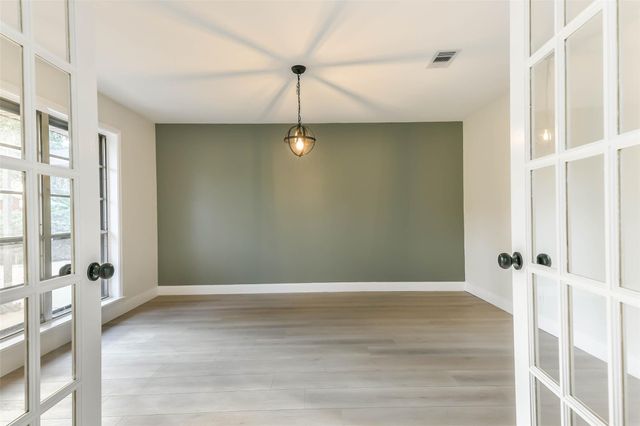 8102 Dellanera Drive, Hitchcock, TX 77563