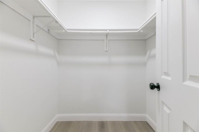 8102 Dellanera Drive, Hitchcock, TX 77563