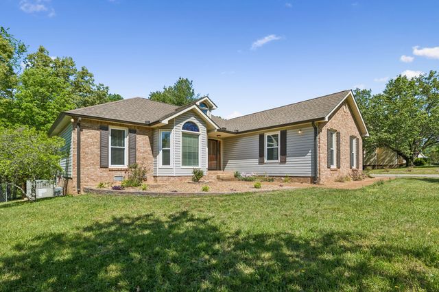 107 Keri Dr, Pleasant View, TN 37146