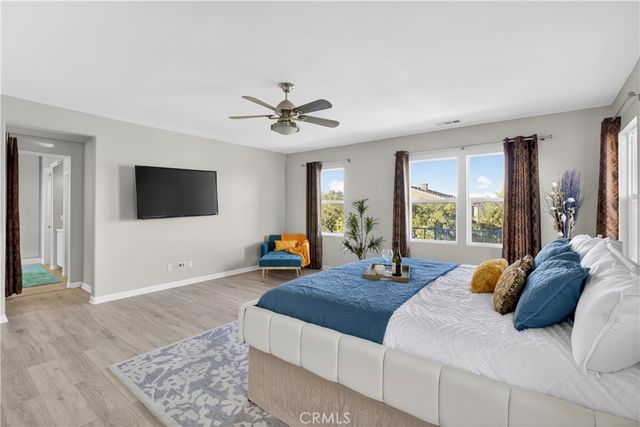 15614 Nahin, Canyon Country, CA 91387