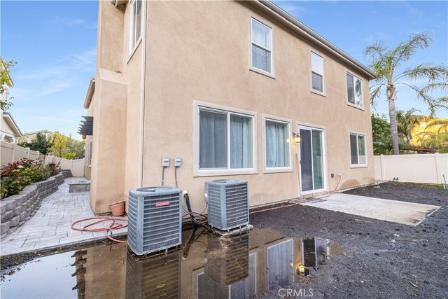 15614 Nahin, Canyon Country, CA 91387