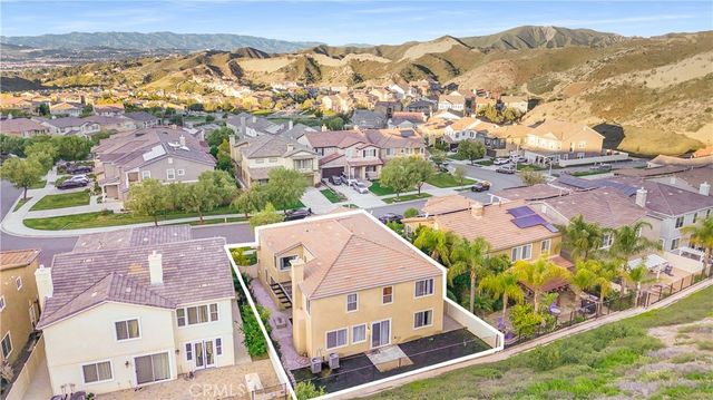 15614 Nahin, Canyon Country, CA 91387