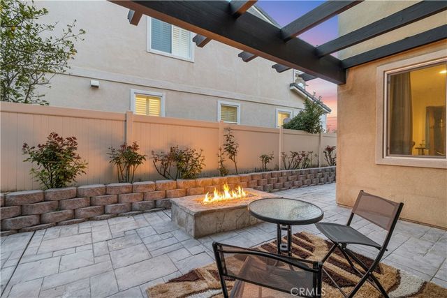 15614 Nahin, Canyon Country, CA 91387