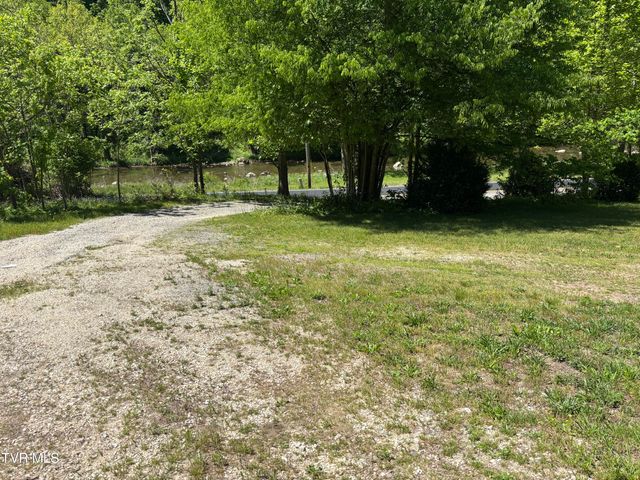 9438 Roan Creek Road, Butler, TN 37640