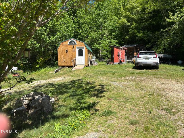 9438 Roan Creek Road, Butler, TN 37640