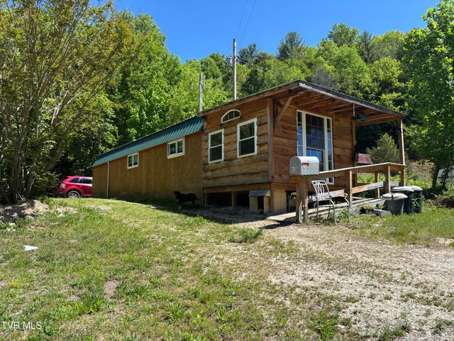 9438 Roan Creek Road, Butler, TN 37640