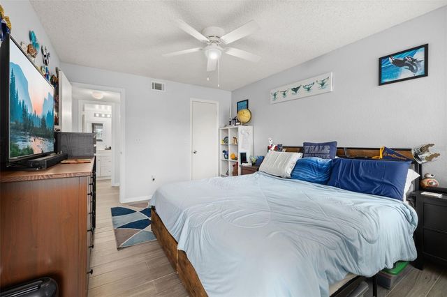 5713 GATLIN AVENUE 226, Orlando, FL 32822