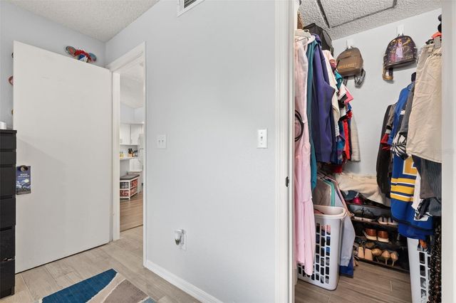 5713 GATLIN AVENUE 226, Orlando, FL 32822